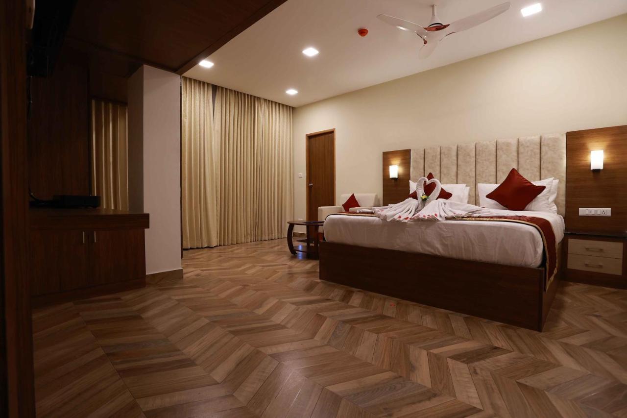 Hotel Bluemoon Tirunelveli Dış mekan fotoğraf