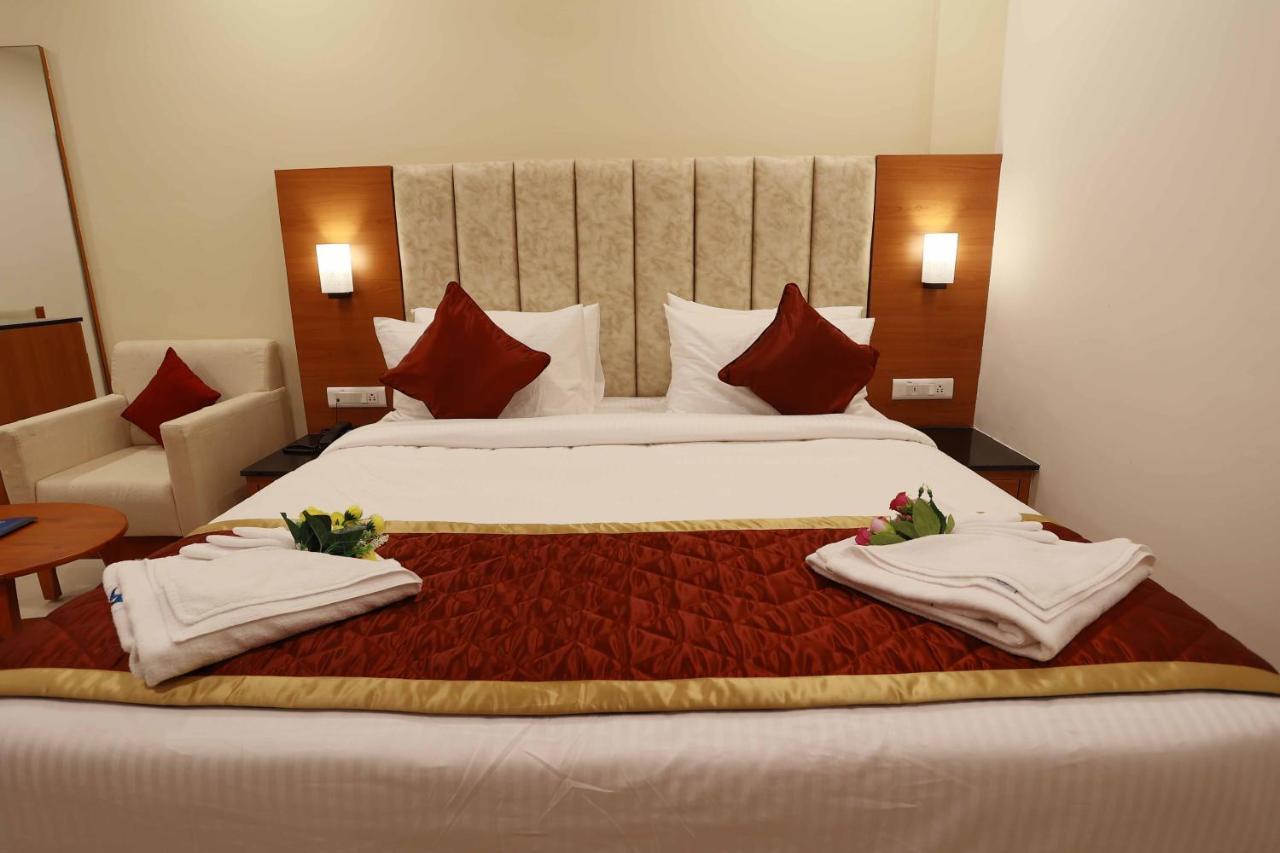 Hotel Bluemoon Tirunelveli Dış mekan fotoğraf