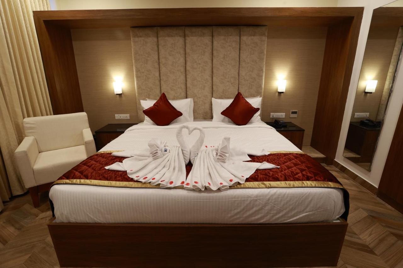 Hotel Bluemoon Tirunelveli Dış mekan fotoğraf