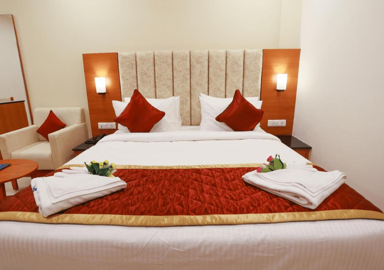 Hotel Bluemoon Tirunelveli Dış mekan fotoğraf