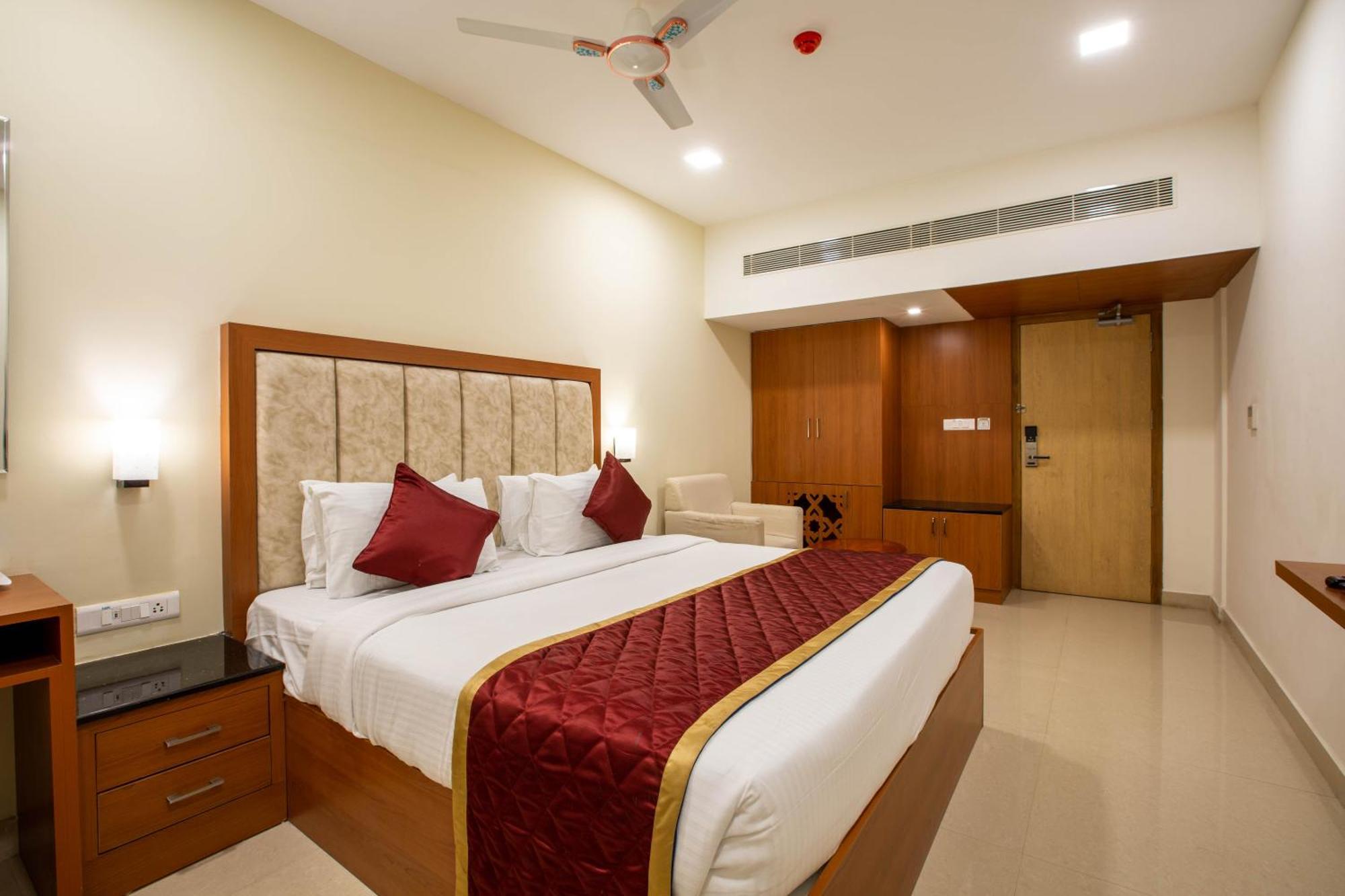 Hotel Bluemoon Tirunelveli Dış mekan fotoğraf